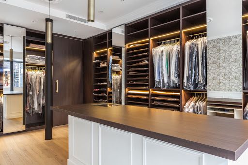 Chapman, the Dry that takes care of your style | Paris - 75017
